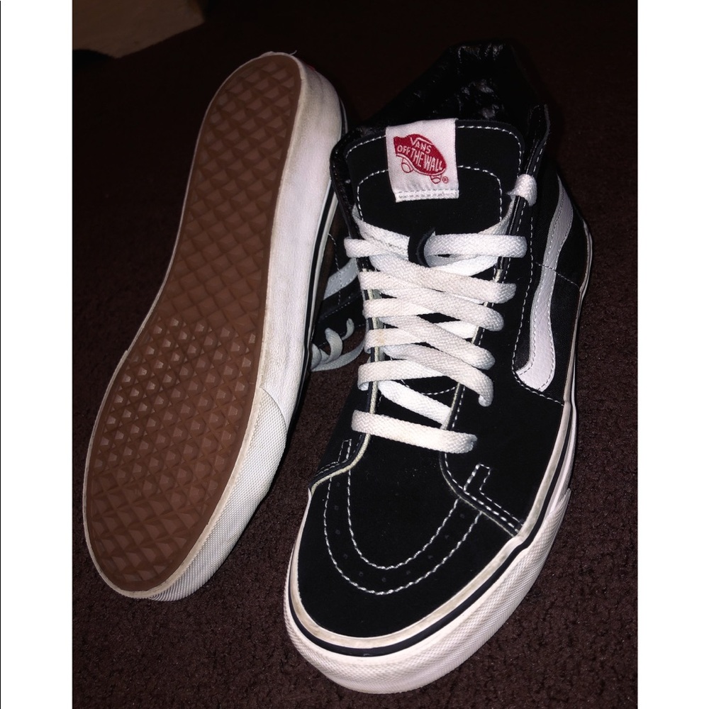 Hi-top Vans - Picture 3 of 3